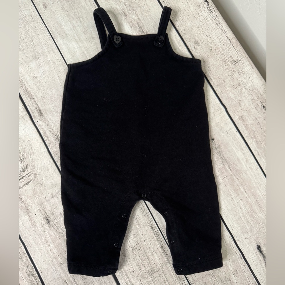 Nordstrom Infant Baby Girl Black Romper Heart Accents 3 Months